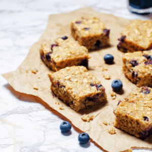 blueberry-oat-breakfast-bar